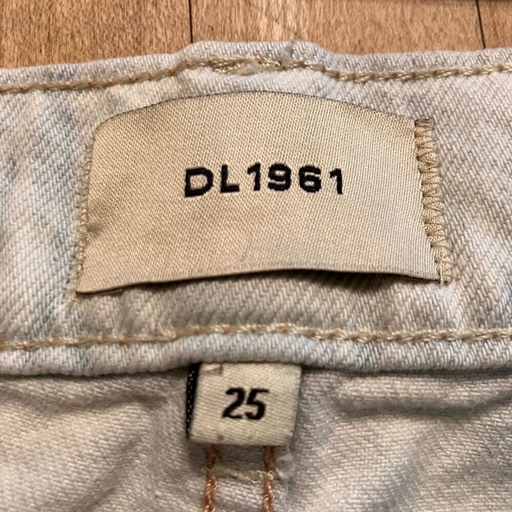 DL1961 Womens Hepburn Wide Leg Light Tide High Rise Jeans Size 25 Blue SP EXC - Picture 6 of 12